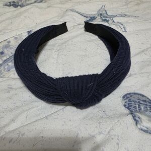 Elegant Navy Blue Knotted Headband